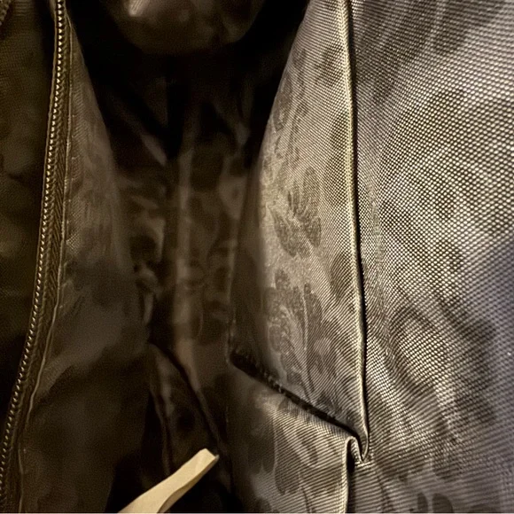 Nightmare Before Christmas Purple and Black Quilted Handbag and Wallet Set - Picture 8 of 8